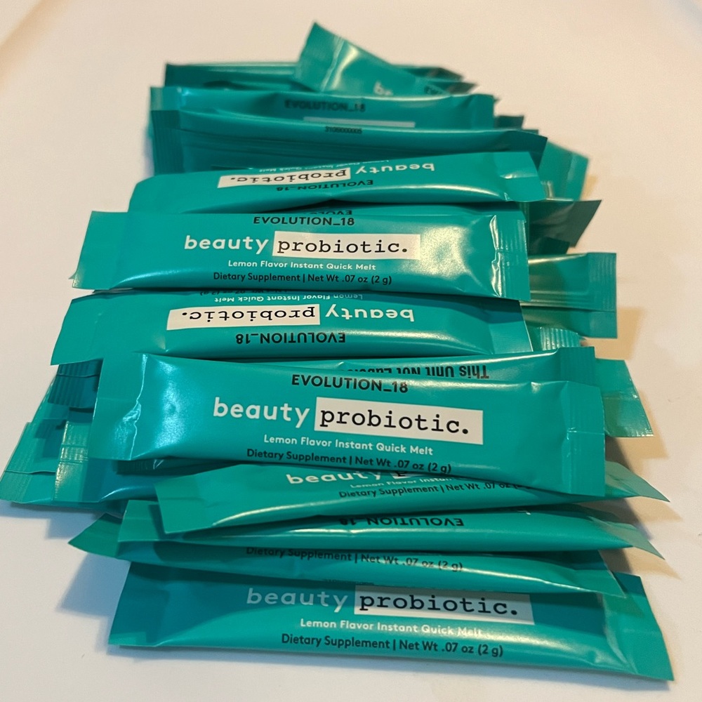 56 Evolution_18 Beauty Probiotic Single Sticks